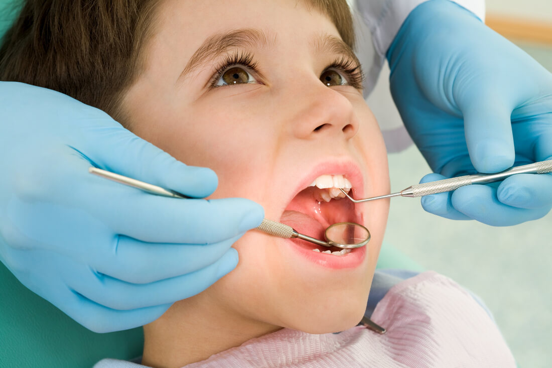 Стоматологи все чаще удаляют зубы детям в возрасте до года